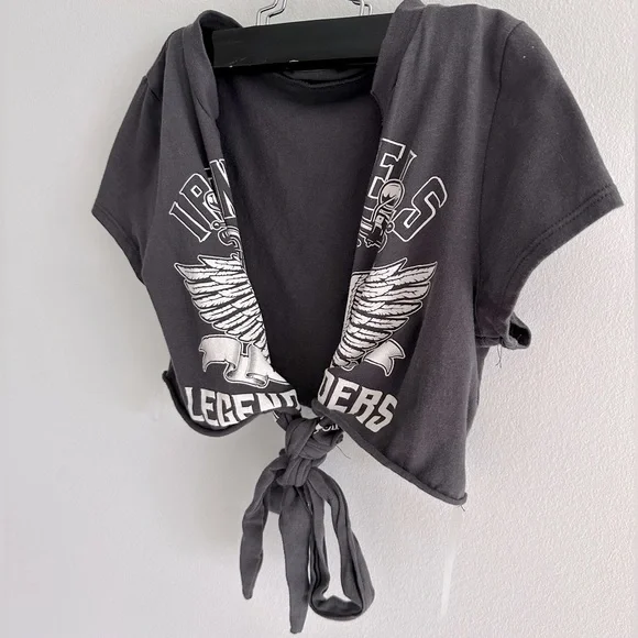 Cropped Graphic Moto Tee - Picture 2 of 11